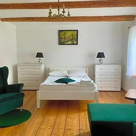Pod Debem Lodge